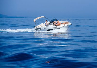 Karnic 7.8 Sundeck 9 Karnic 7.8 Sundeck