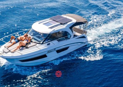 Beneteau Antares 9