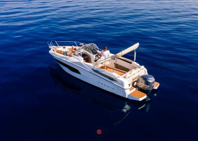 Karnic 7.8 Sundeck 12 Karnic 7.8 Sundeck