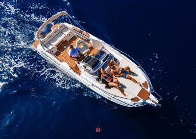 Karnic 7.8 Sundeck 3 Karnic 7.8 Sundeck